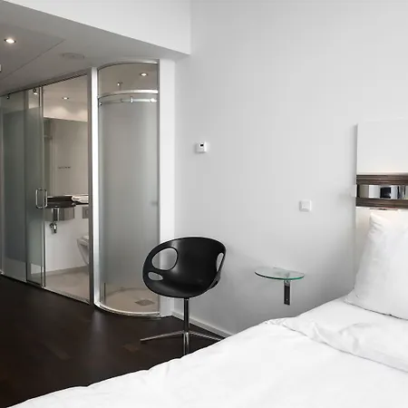 Wakeup - Bernstorffsgade Отель 2*